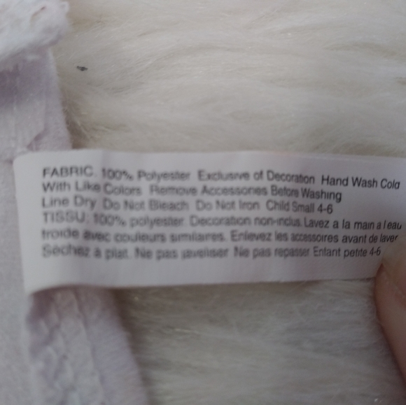 Girl's Indian Costume - Picture 10 of 11